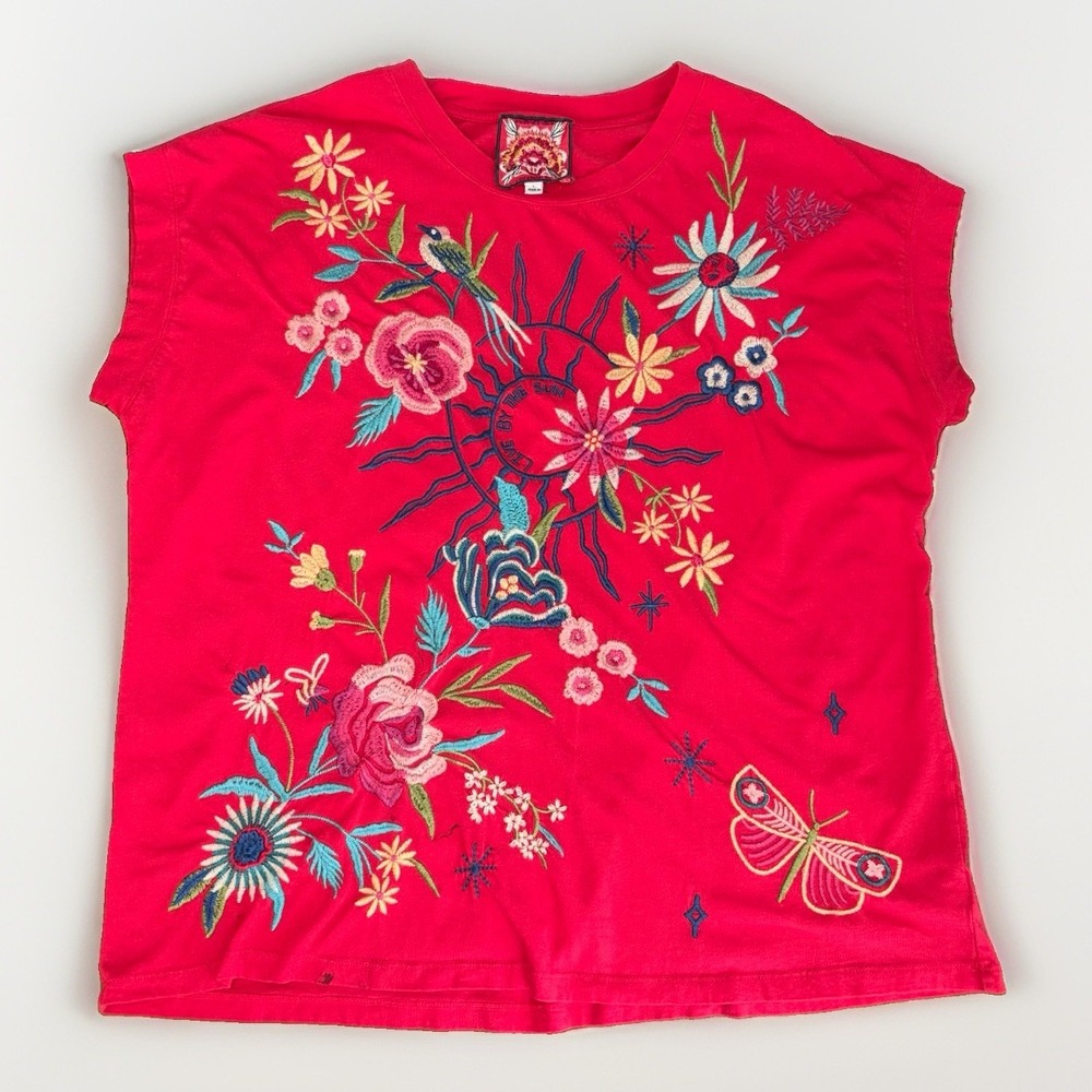 Johnny Was Arla Relaxed T-Shirt Vibrant Floral and Butterfly Embroidery Size: L